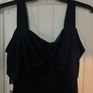 New dress with tags.  Perfect for wedding season.  Bought from Macys.